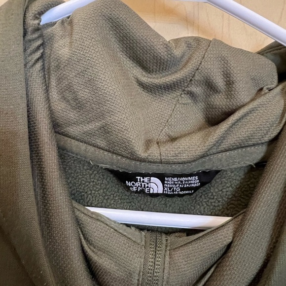 Mens Northface Full Zip - Picture 2 of 3